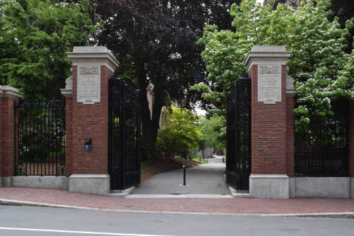 Eliot Gate